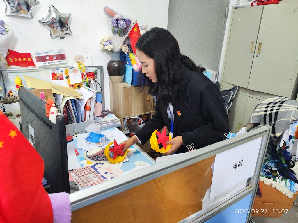 智能工程学院就业明星 | 海来伍呷么：逐光而行，以梦想之名绽放光彩