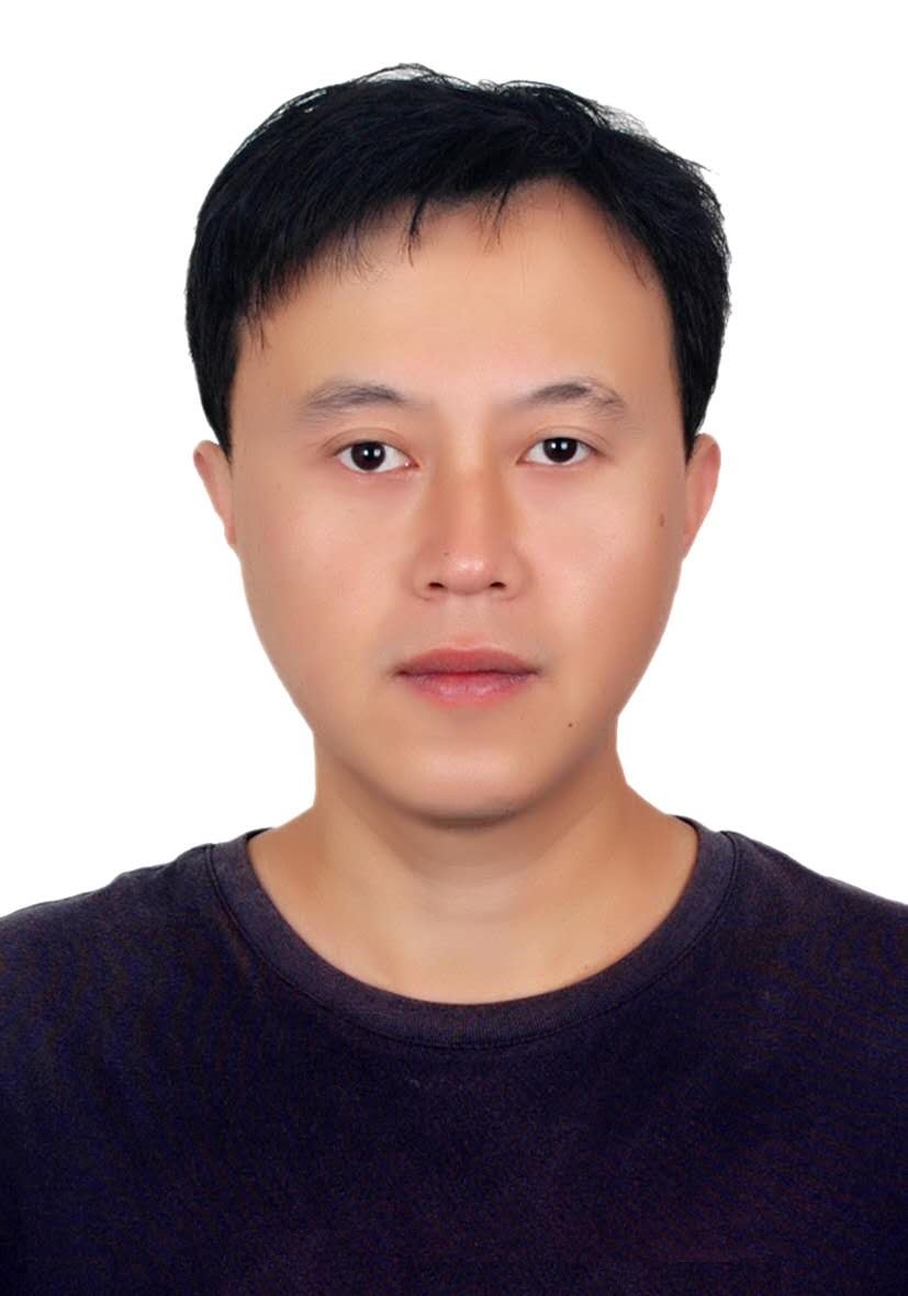 黄静照片.jpg