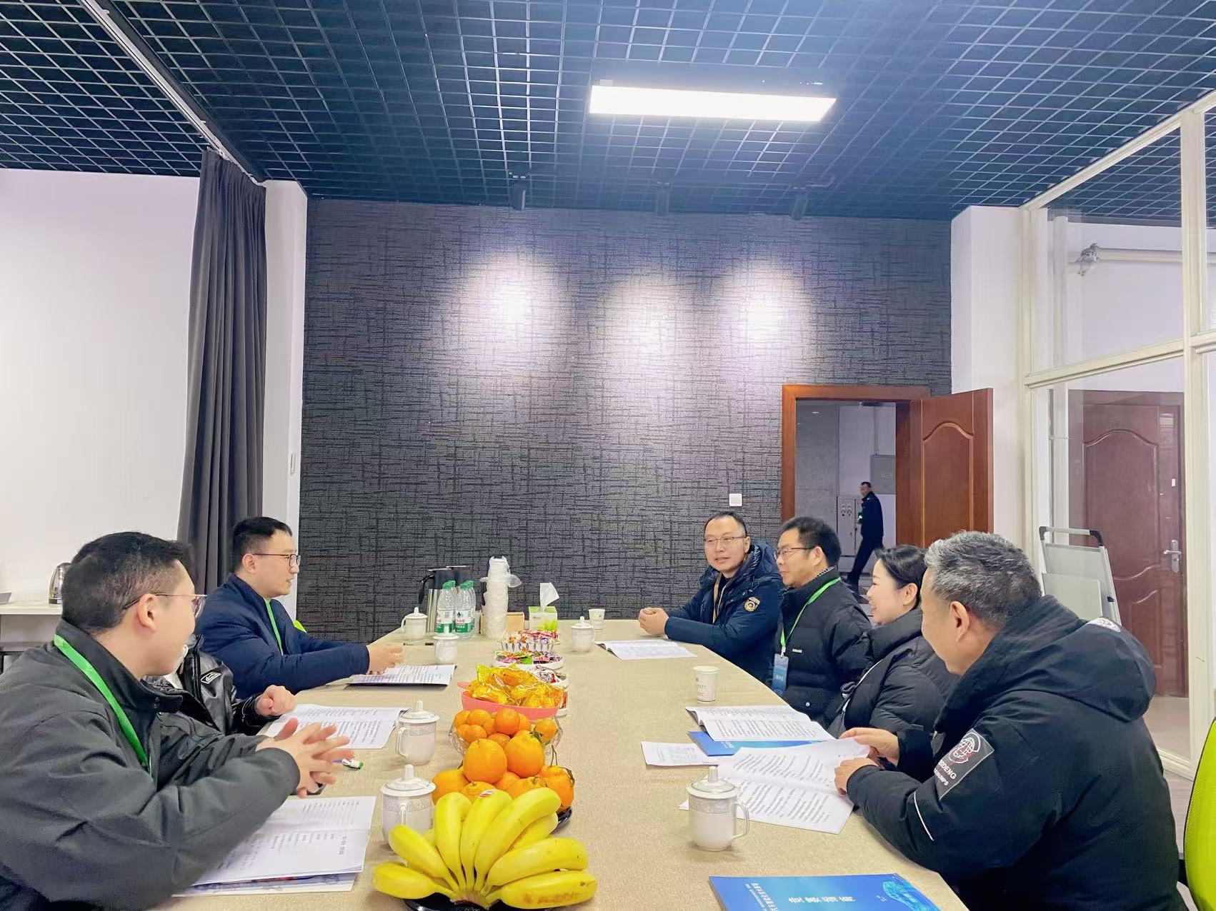 裁判专家会议图片.jpg