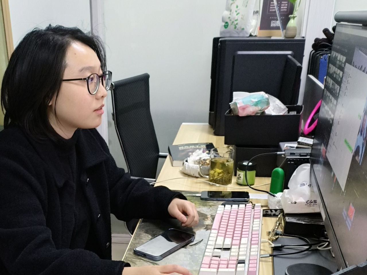 22级金融专业实习明星白燕姿照片.jpg