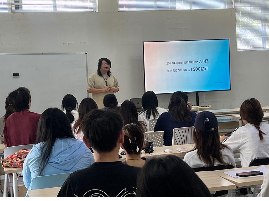 至鼎传媒成都分公司2.jpg